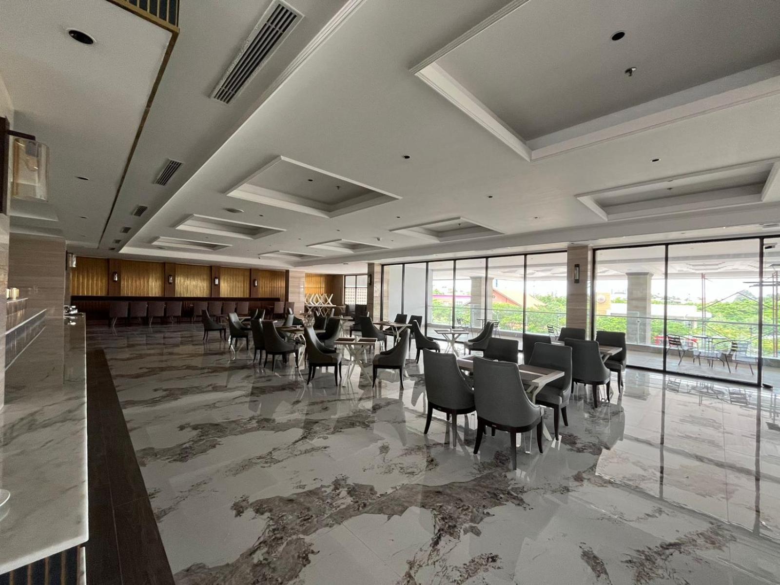 Hotel Grand Travello